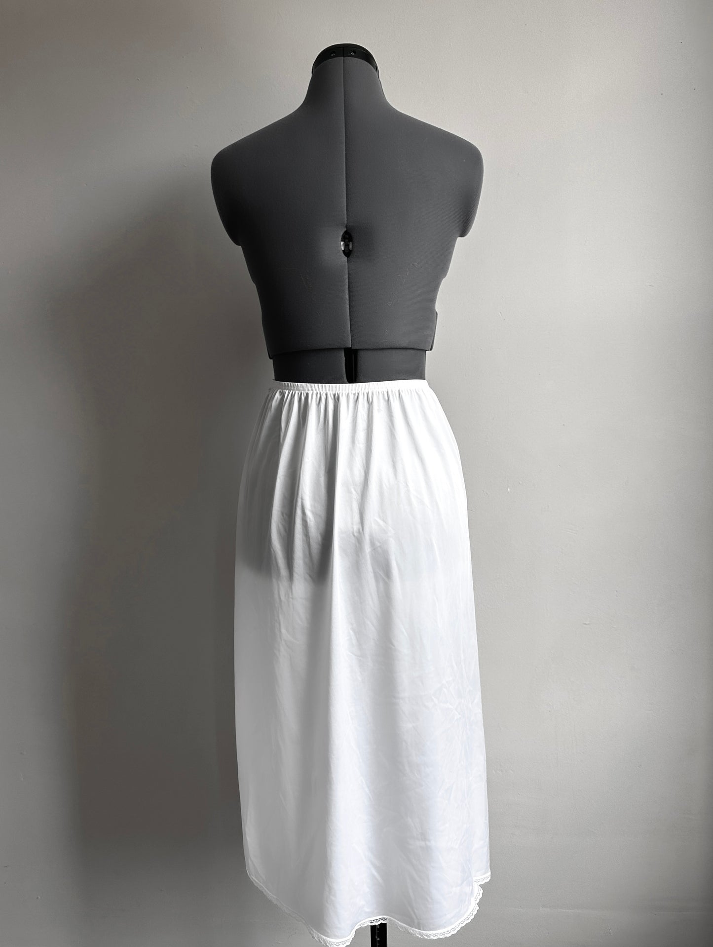 Guillotine skirt (S-XL)