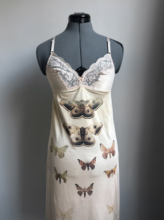 Moth dress (S)